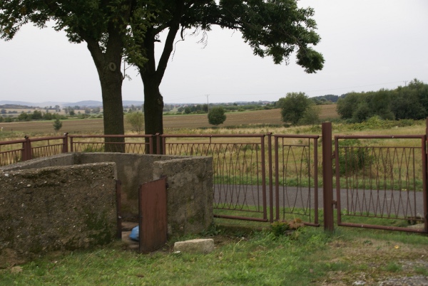 ODPADY KOMUNALNE NA CMENTARZACH