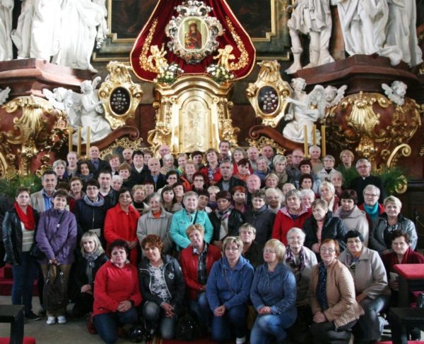 Pielgrzymka seniorów do Krzeszowa