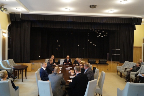 Obniżka podatków w Gminie Męcinka