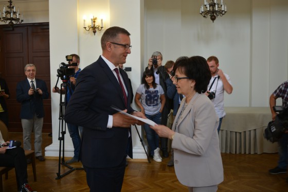 Ponad 300 tys. zł kolejnej dotacji – tym razem na drogę w Chełmcu