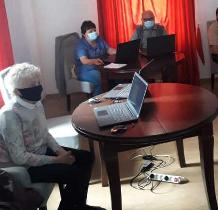 tablety dla seniorow