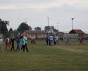 Przygotowania do dożynkowego poloneza