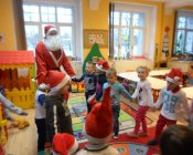 Spotkanie z Mikołajem w przedszkolu w Pomocnem