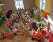 Dziś jest dzień wyjątkowy, bo zupełnie marchewkowy. Pomarańczowe stroje mamy, więc na przygodę wyruszamy. 