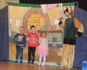 Teatrzyki dla dzieci w Gminie Męcinka