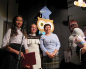 Ślubowanie uczniów klasy pierwszej Szkoły Podstawowej w Męcince