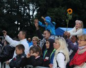 Wszystkie wieńce najpiękniejsze, dostojny Polonez, gotowanie na żywo i szaleństwo na koncertach – dożynki gminno – diecezjalne w Sichowie za nami