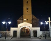 Nowe lampy parkowe w Męcince