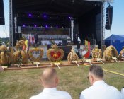 msza_i_wreczanie_chlebow05