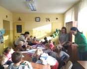 przedszkolaki_w_bibliotecei09