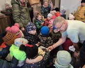 Walentynkowa wizyta przedszkolaków