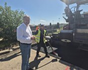 Startujemy z asfaltem na drodze 2807D relacji Męcinka-Piotrowice