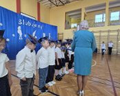 Pasowanie na PIERWSZAKA w szkole w Męcince